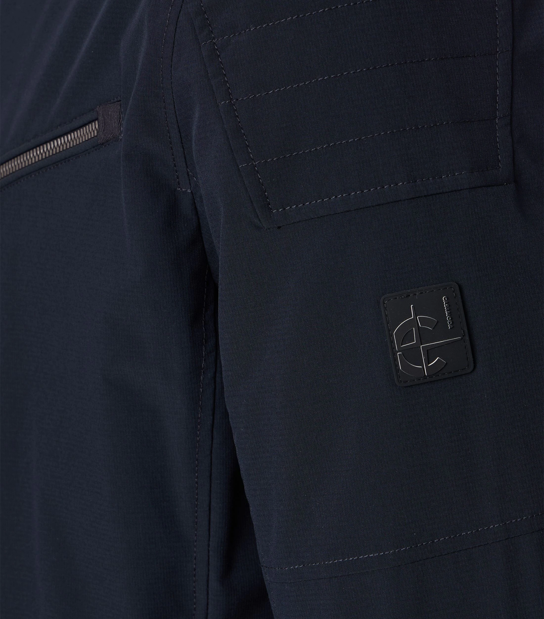 Jacke im unifarbenen Design in der Farbe Dunkelblau