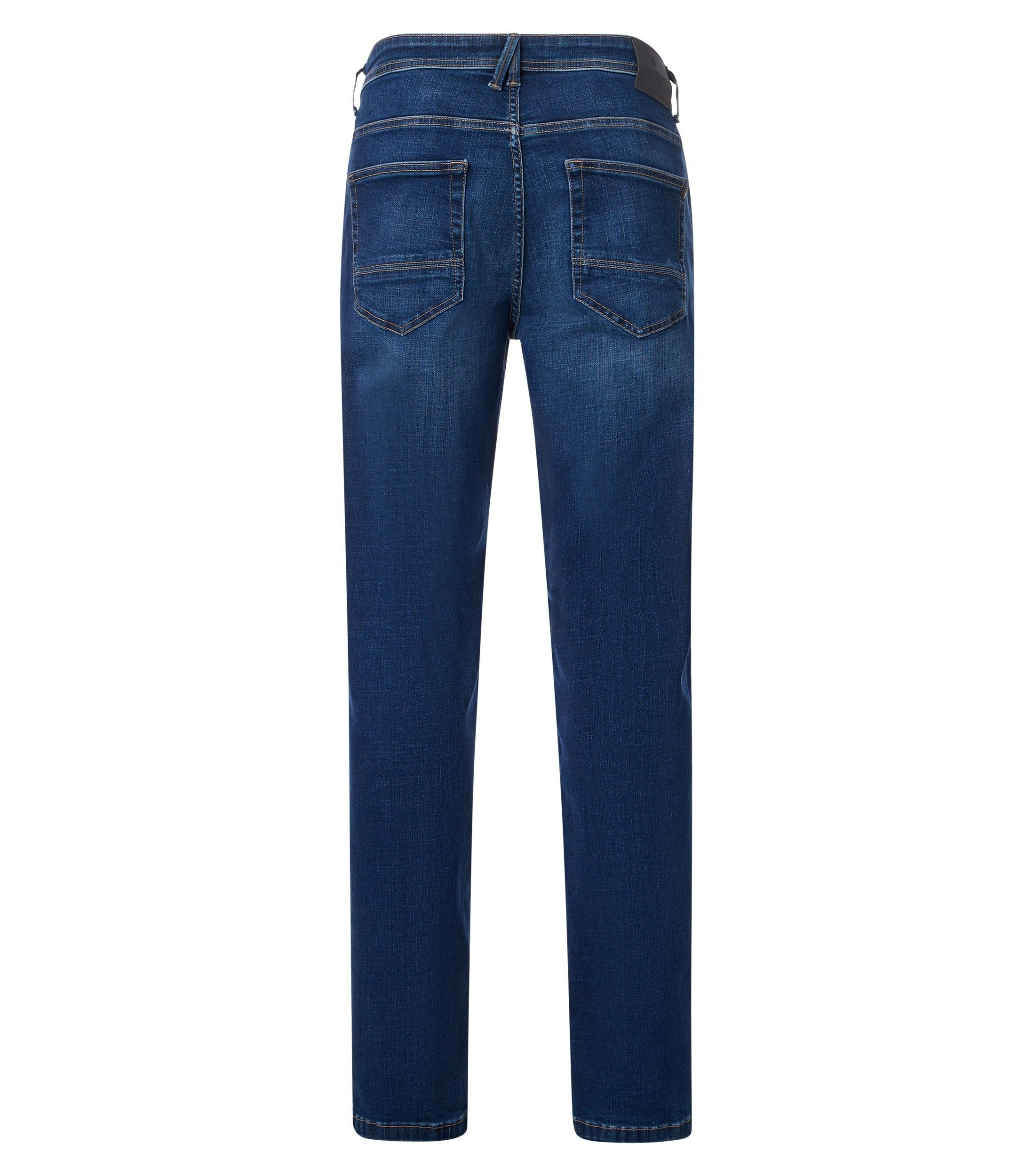 Eine Jeans im uni Muster in der Farbe Blau