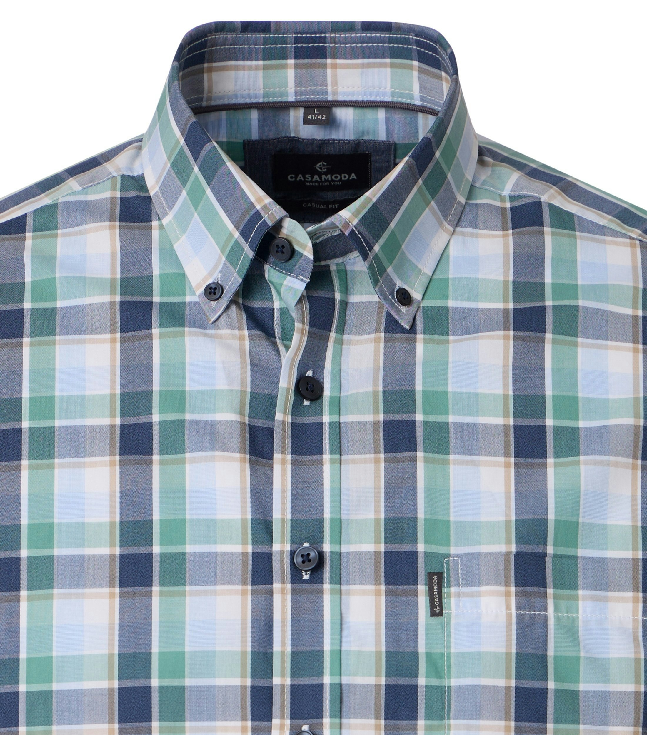 Ein Freizeithemd im kariert Muster in der Farbe Grün