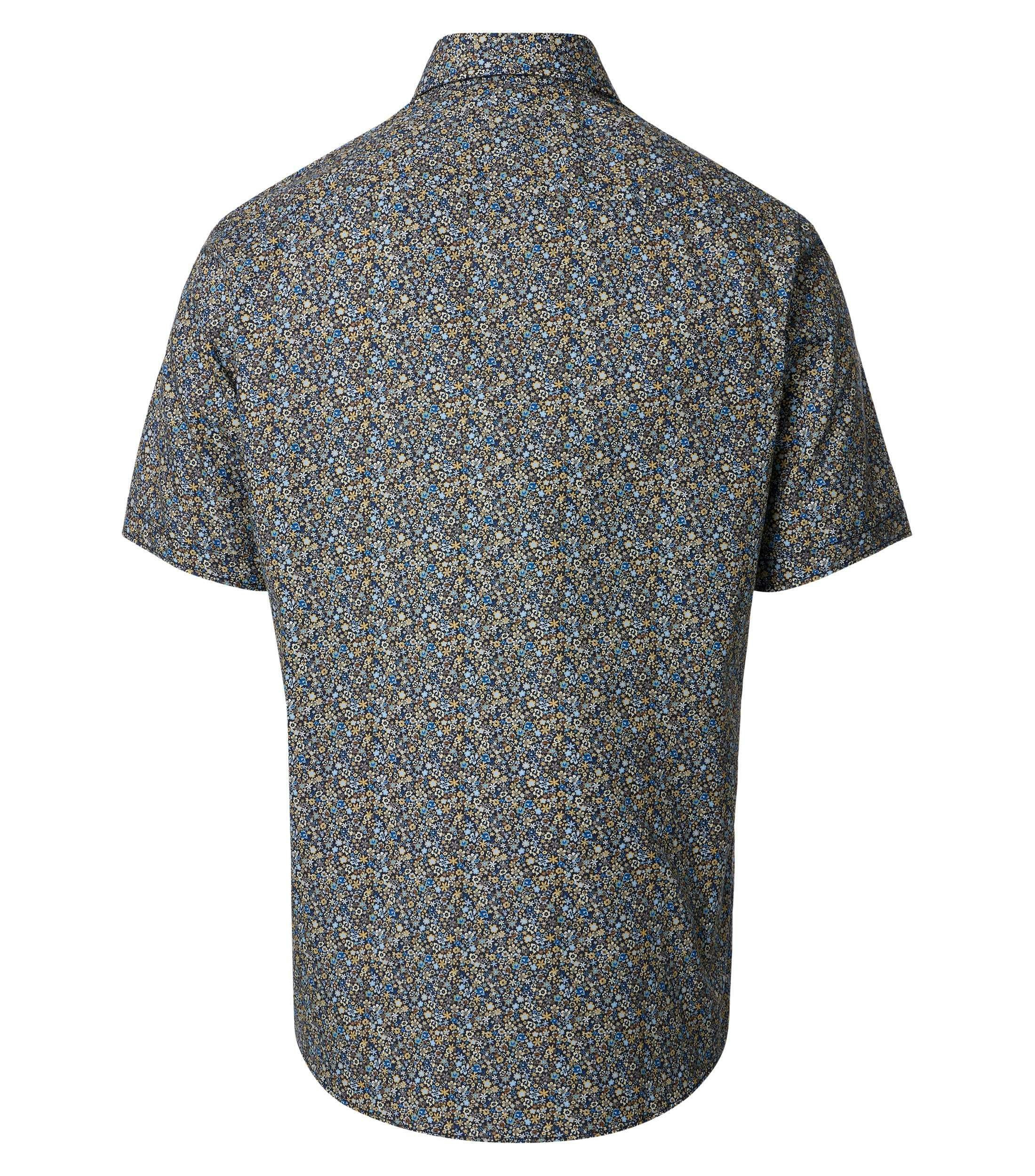 Ein Freizeithemd im Print Muster in der Farbe Dunkelblau