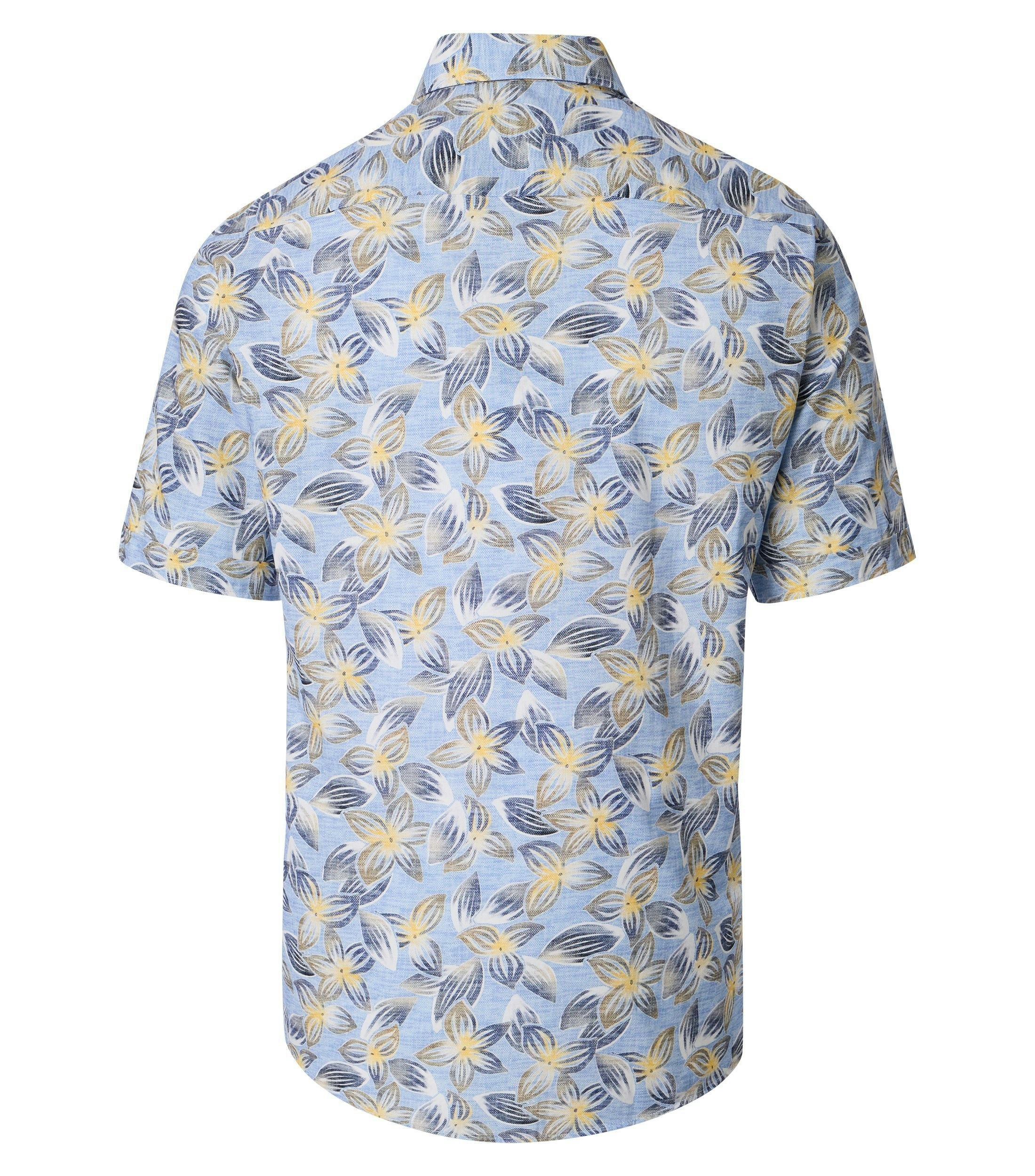 Ein Freizeithemd im Print Muster in der Farbe Blau