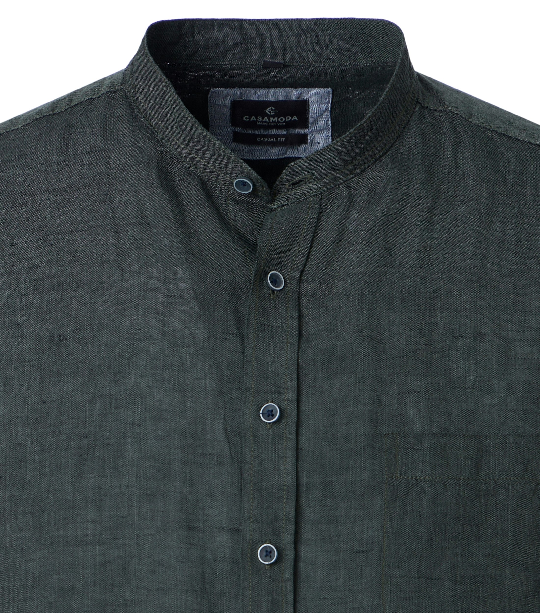 Ein Freizeithemd im uni Muster in der Farbe Dunkelgrün