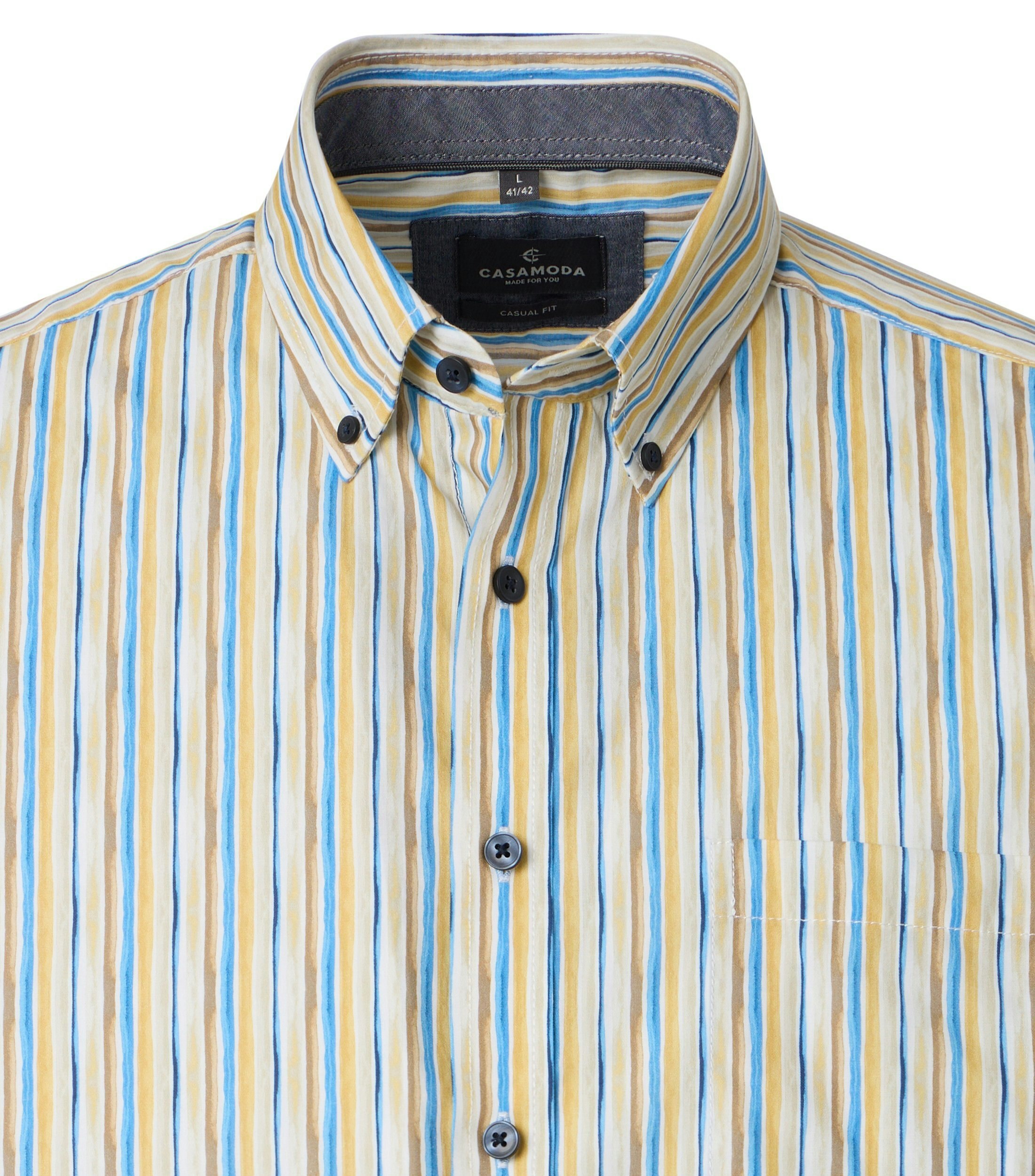 Ein Freizeithemd im Print Muster in der Farbe Gelb