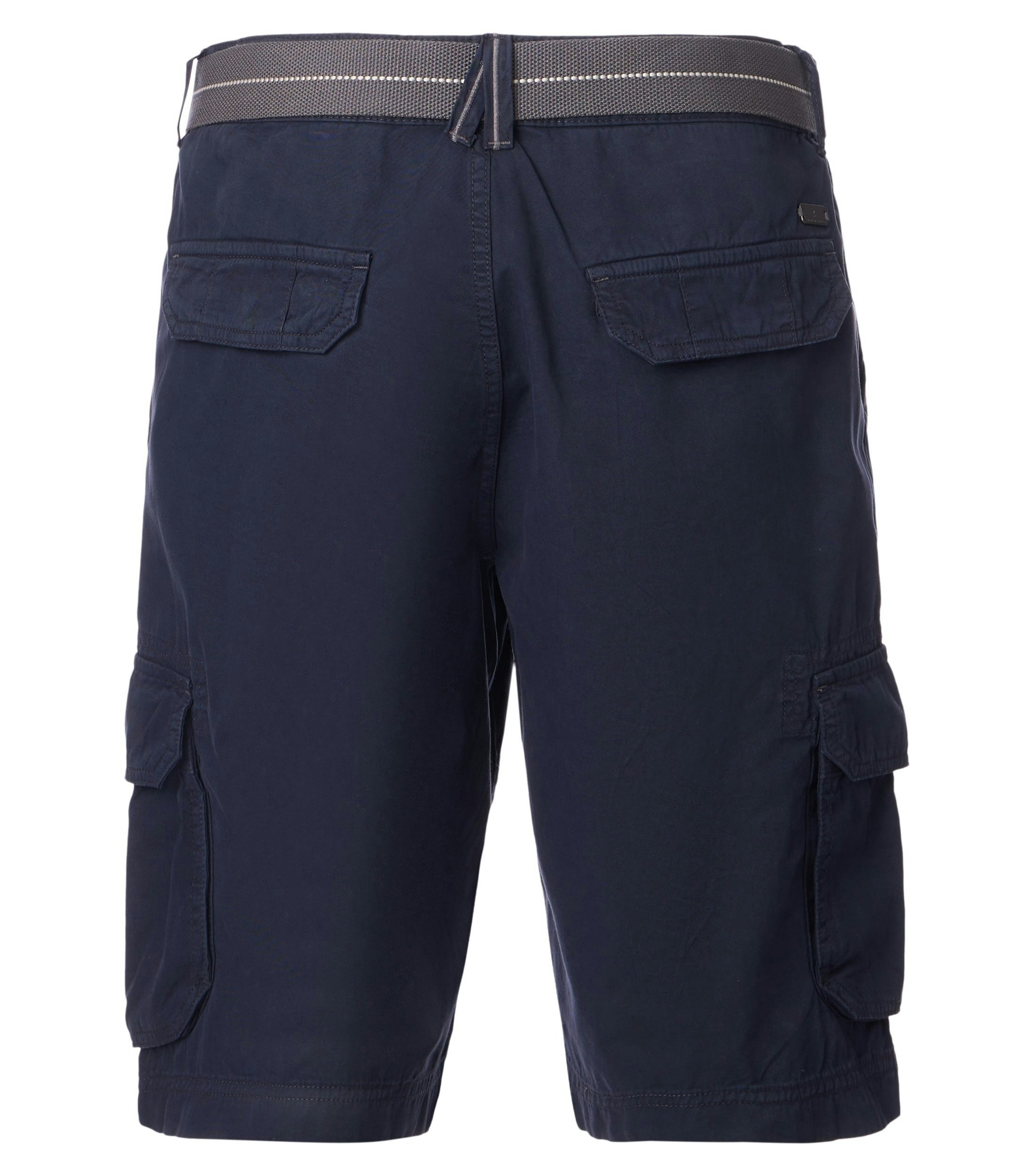 Eine Shorts im uni Muster in der Farbe Dunkelblau