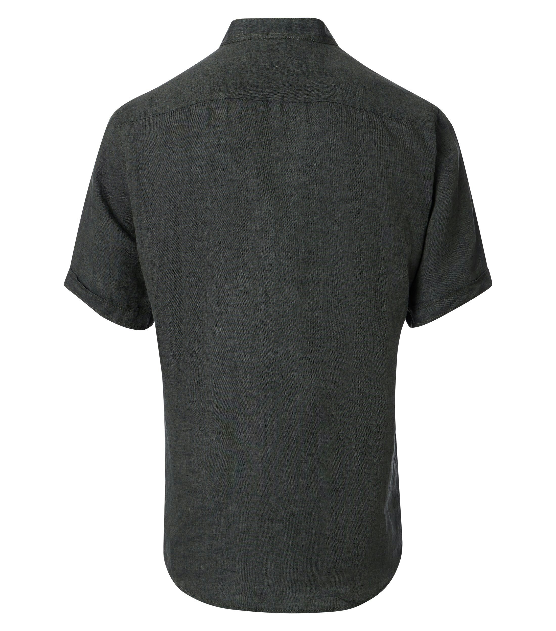 Ein Freizeithemd im uni Muster in der Farbe Dunkelgrün