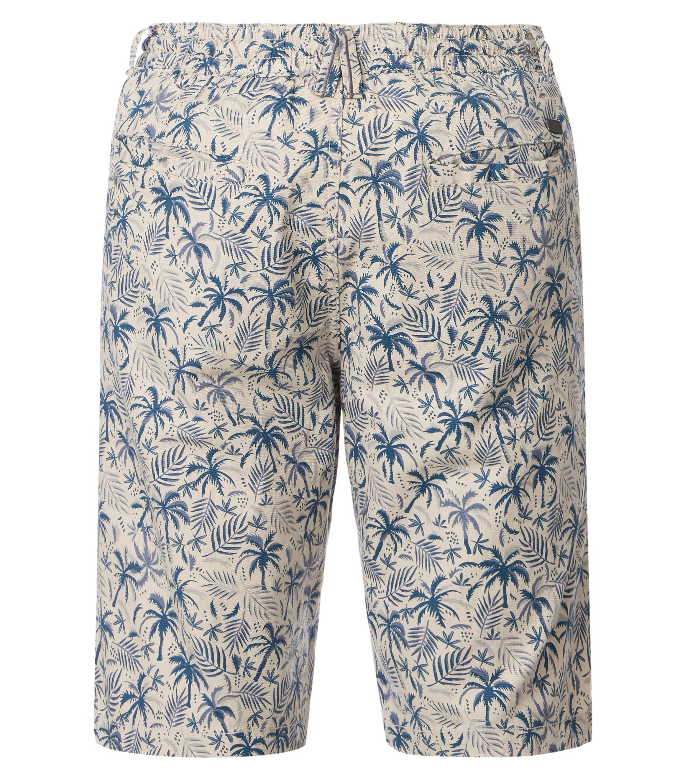 Eine Shorts im uni Muster in der Farbe Champagner Beige