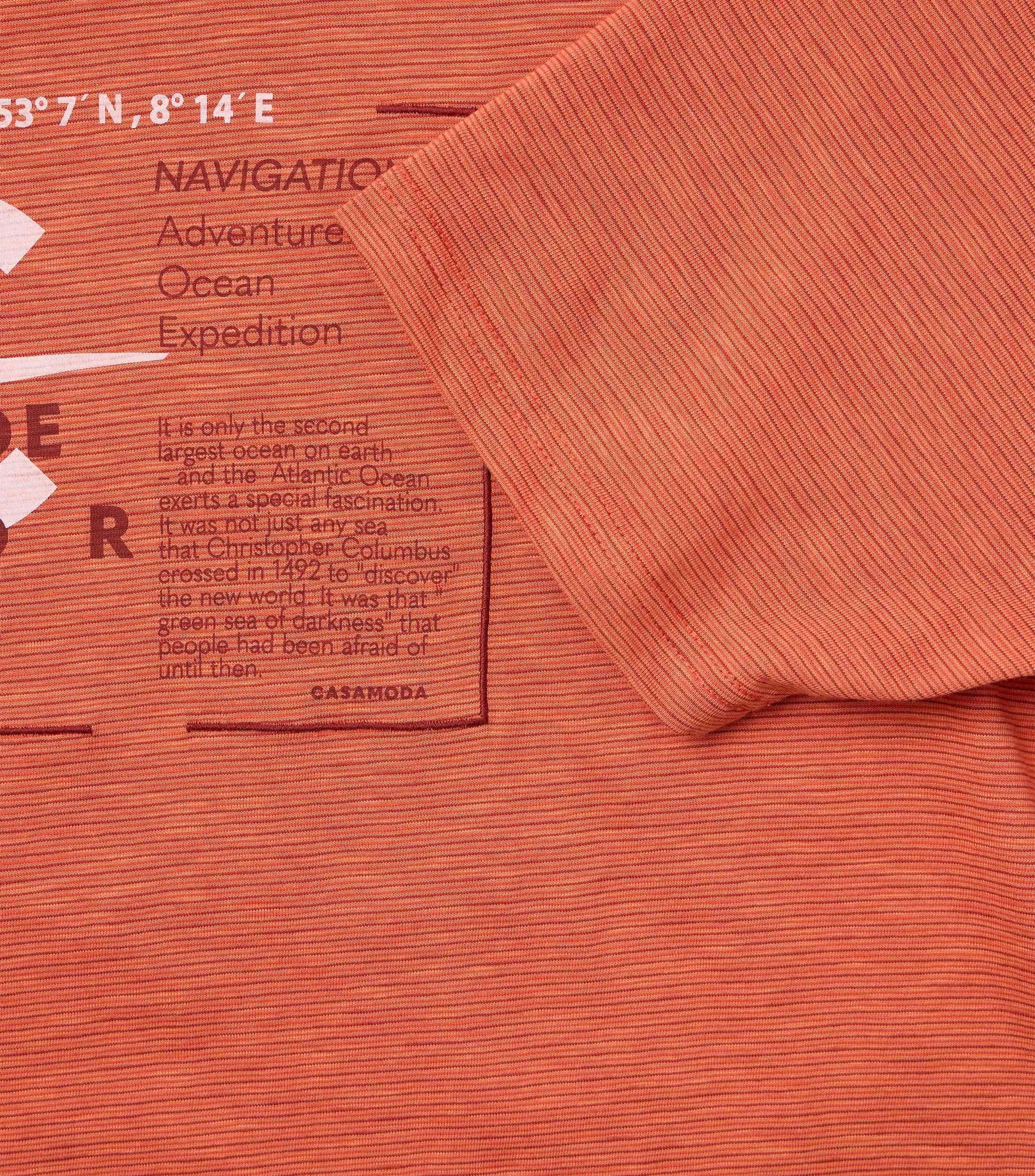 T-Shirt im gestreiften Muster in der Farbe Rot