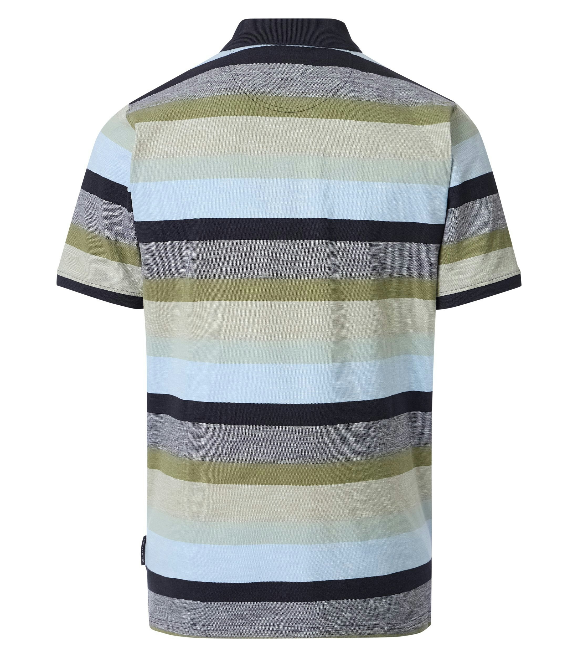 Ein Polo-Shirt im andere Muster Muster in der Farbe Grün