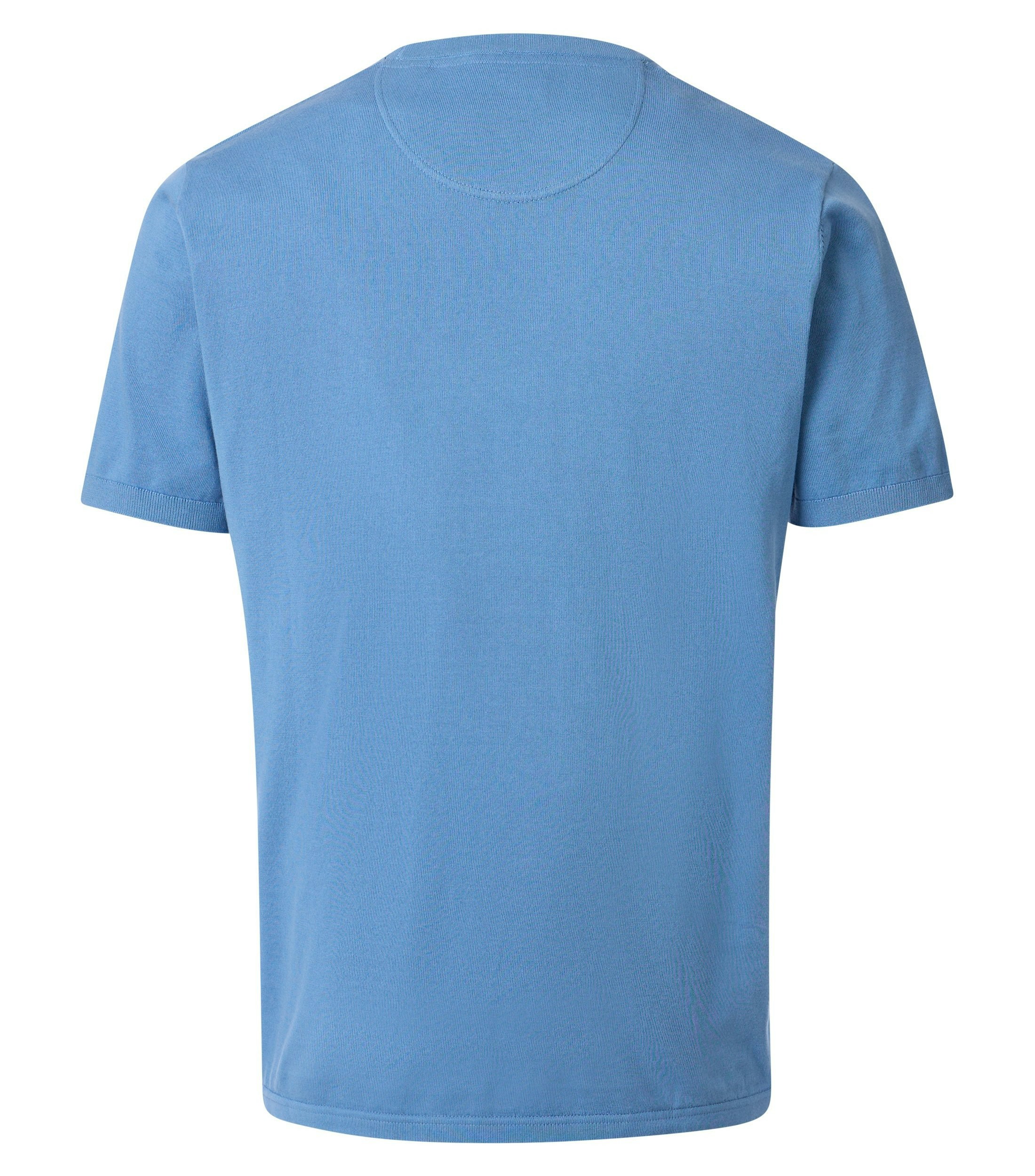 Ein T-Shirt im uni Muster in der Farbe Blau