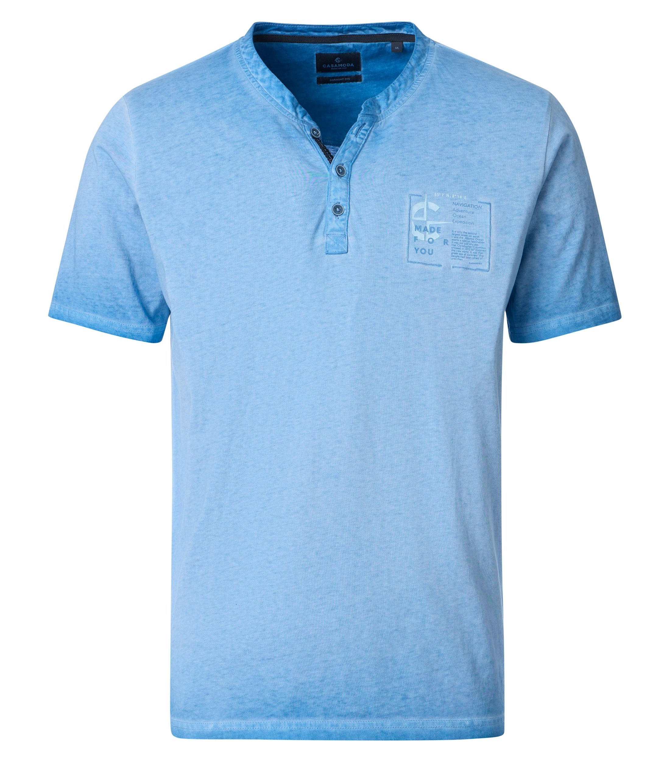 Ein T-Shirt im uni Muster in der Farbe Hellblau