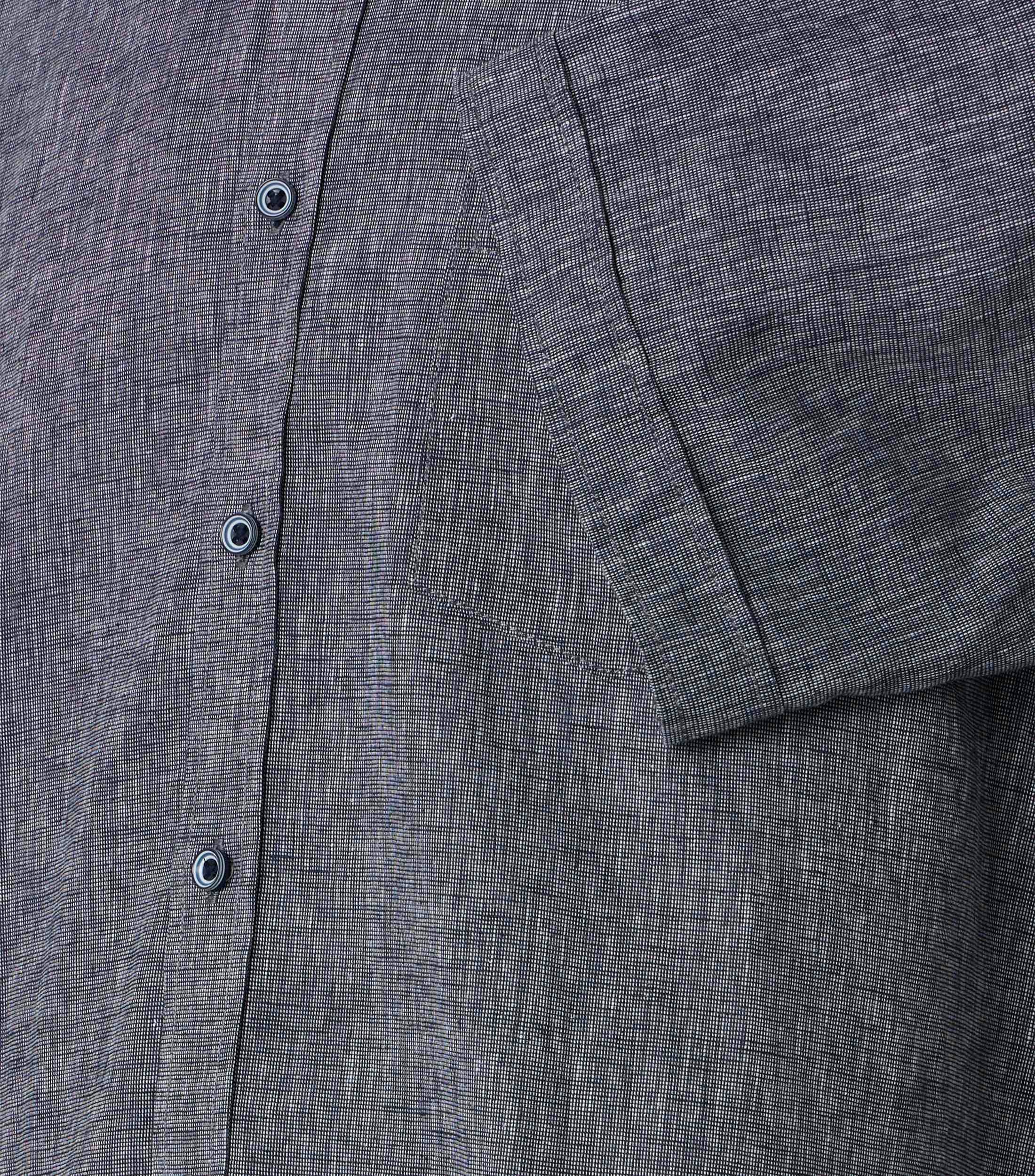 Freizeithemd im unifarbenen Design in der Farbe Dunkelblau