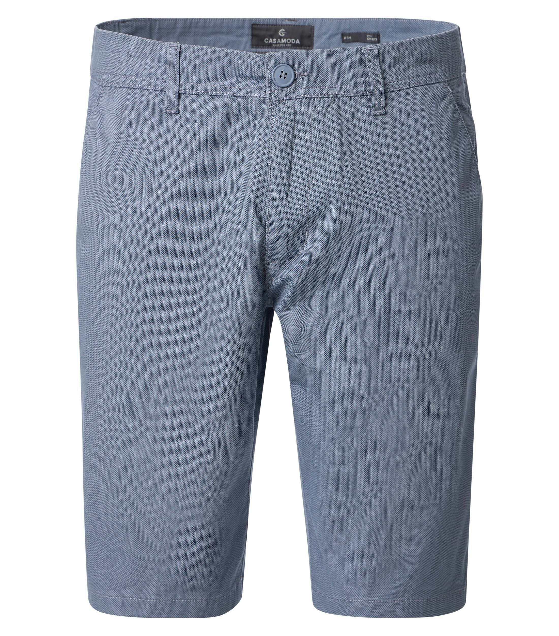 Shorts im unifarbenen Design in der Farbe Hellblau