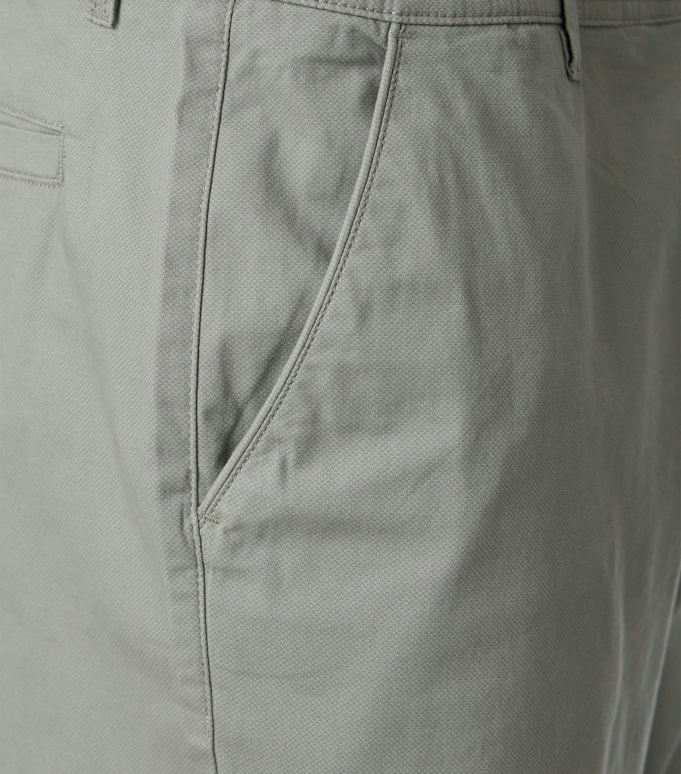 Shorts im unifarbenen Design in der Farbe Hellgrün