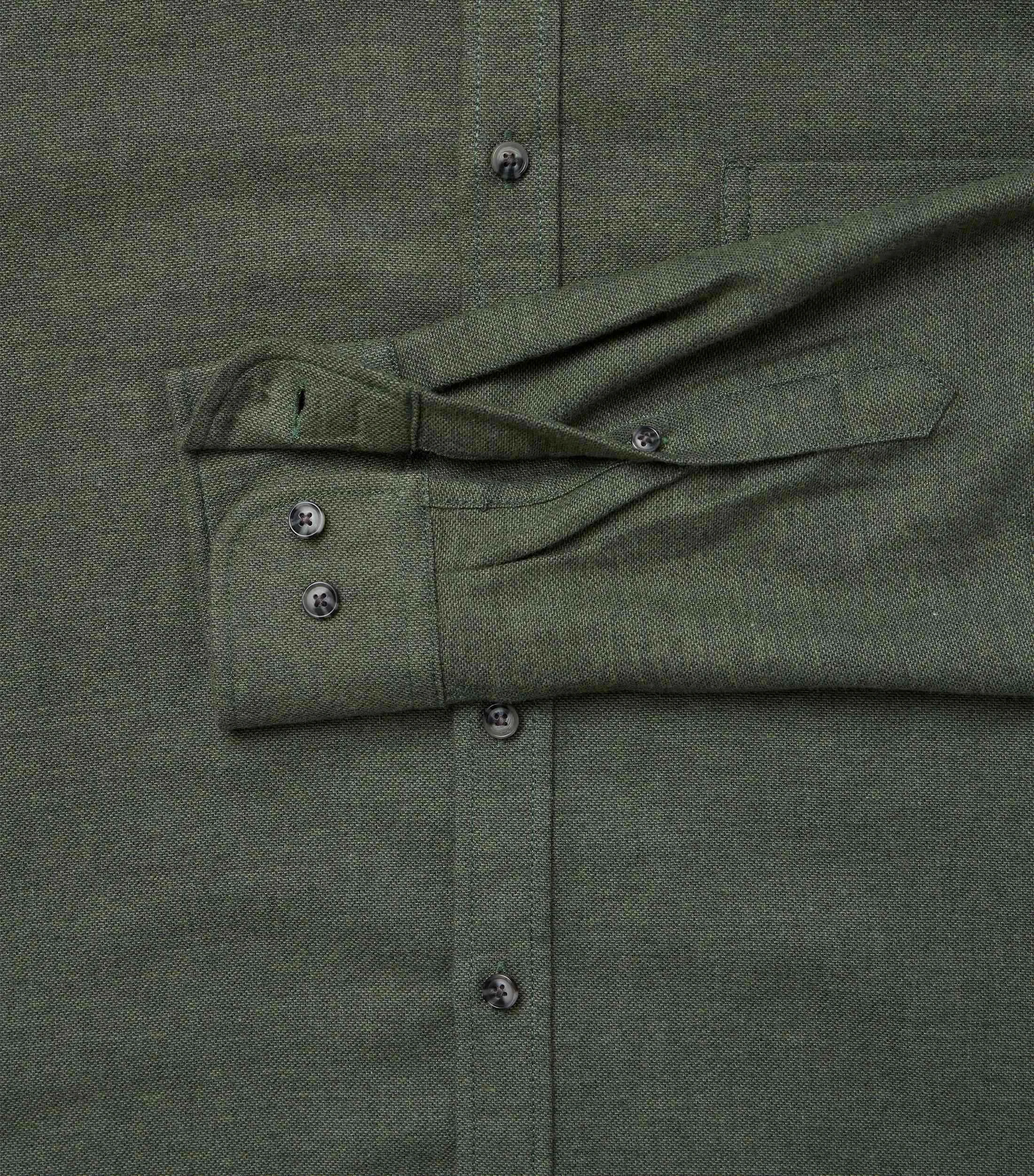 Freizeithemd im unifarbenen Design in der Farbe Grün