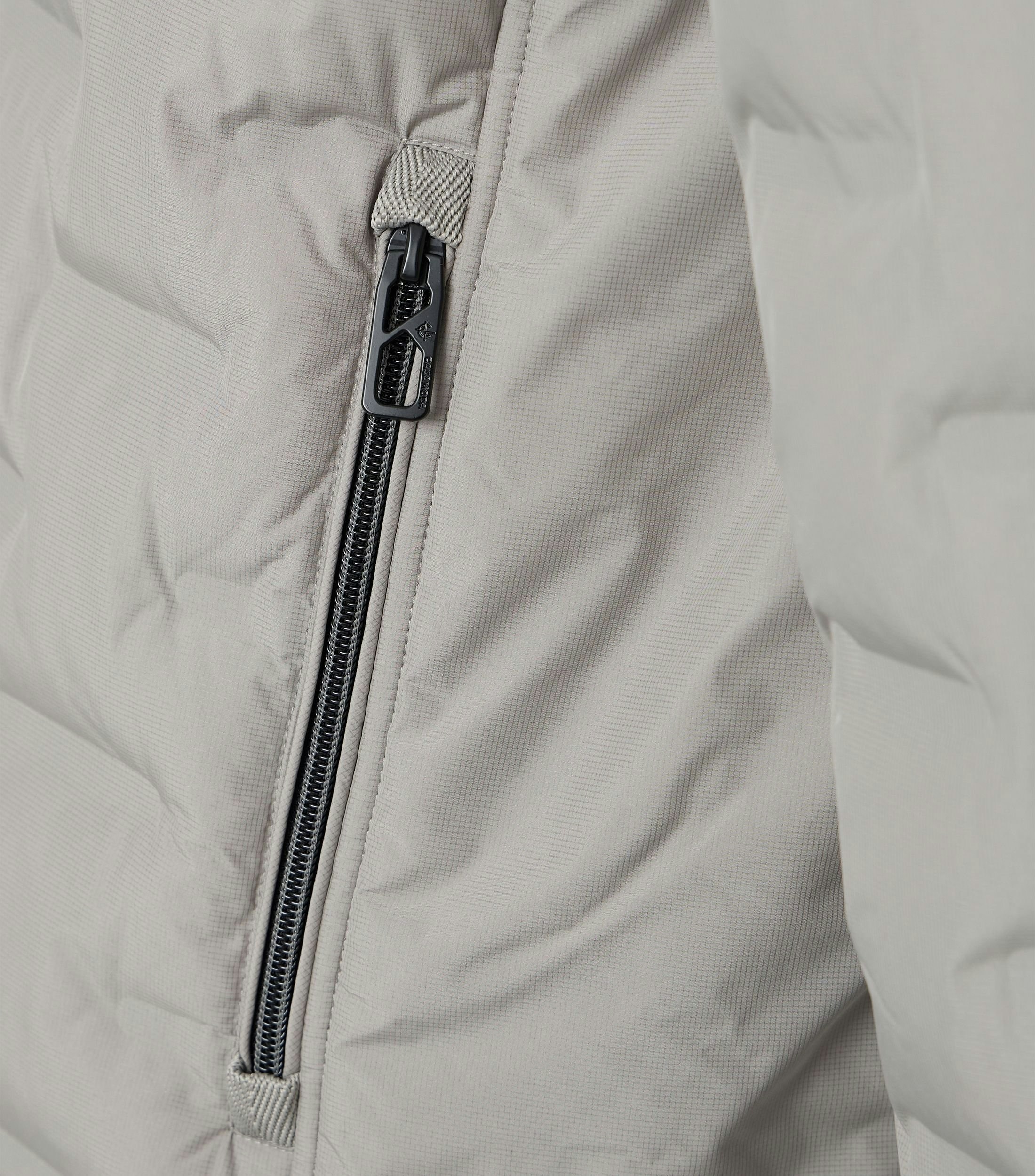 Jacke im unifarbenen Design in der Farbe Grau