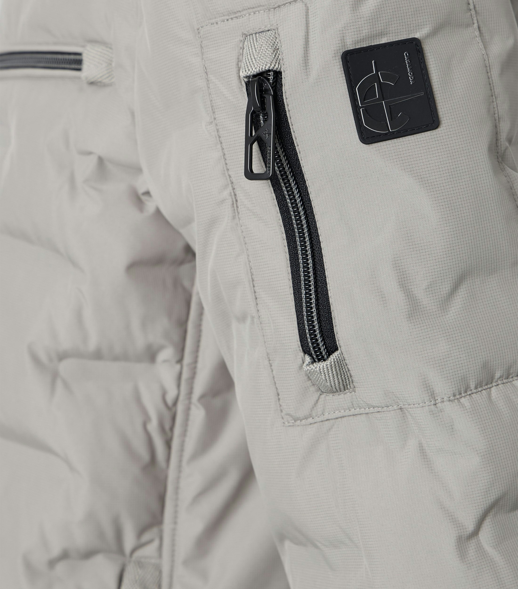 Jacke im unifarbenen Design in der Farbe Grau