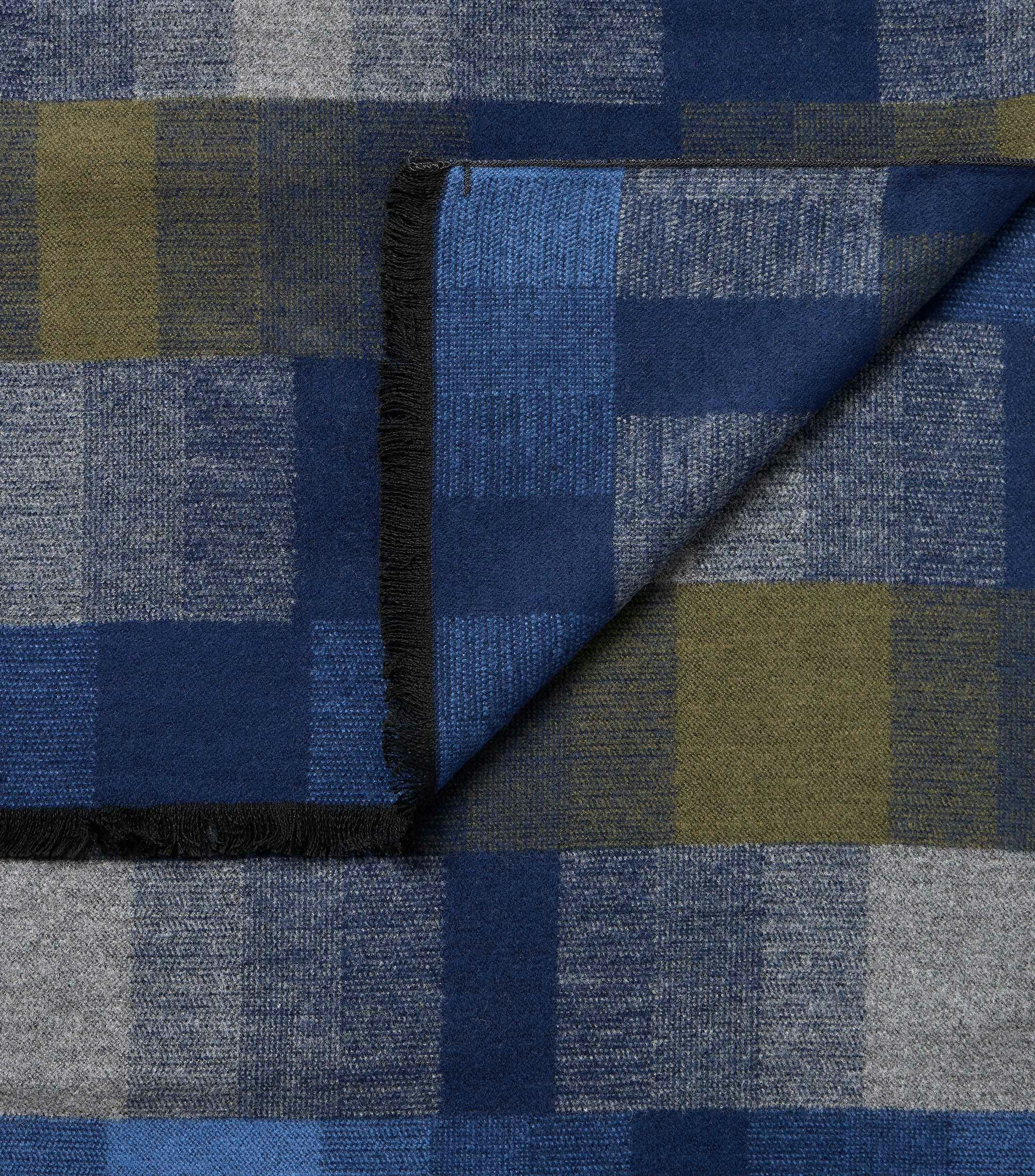 Blau