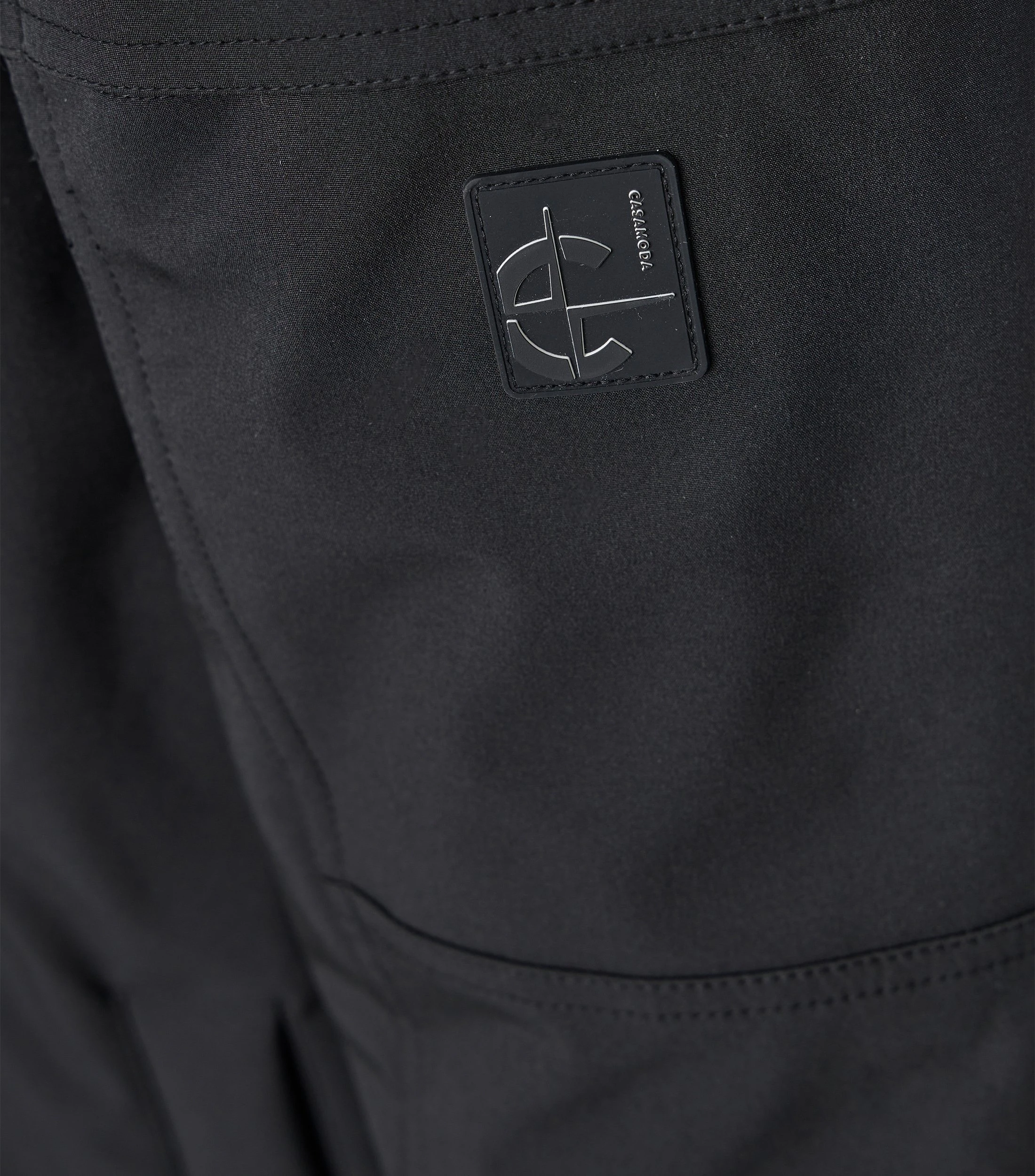Jacke im unifarbenen Design in der Farbe Schwarz