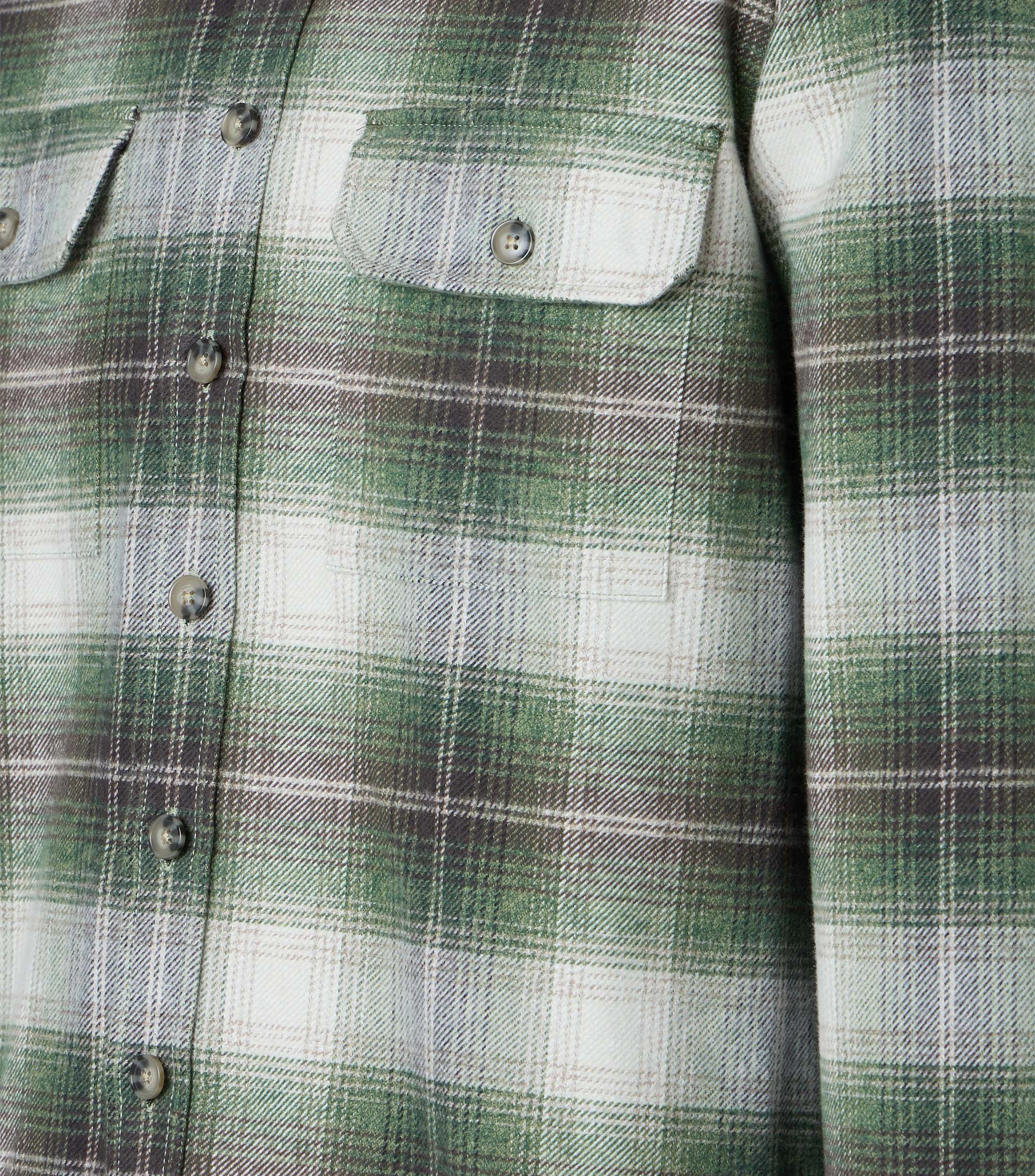 Hemdjacke im karierten Muster in der Farbe Grün