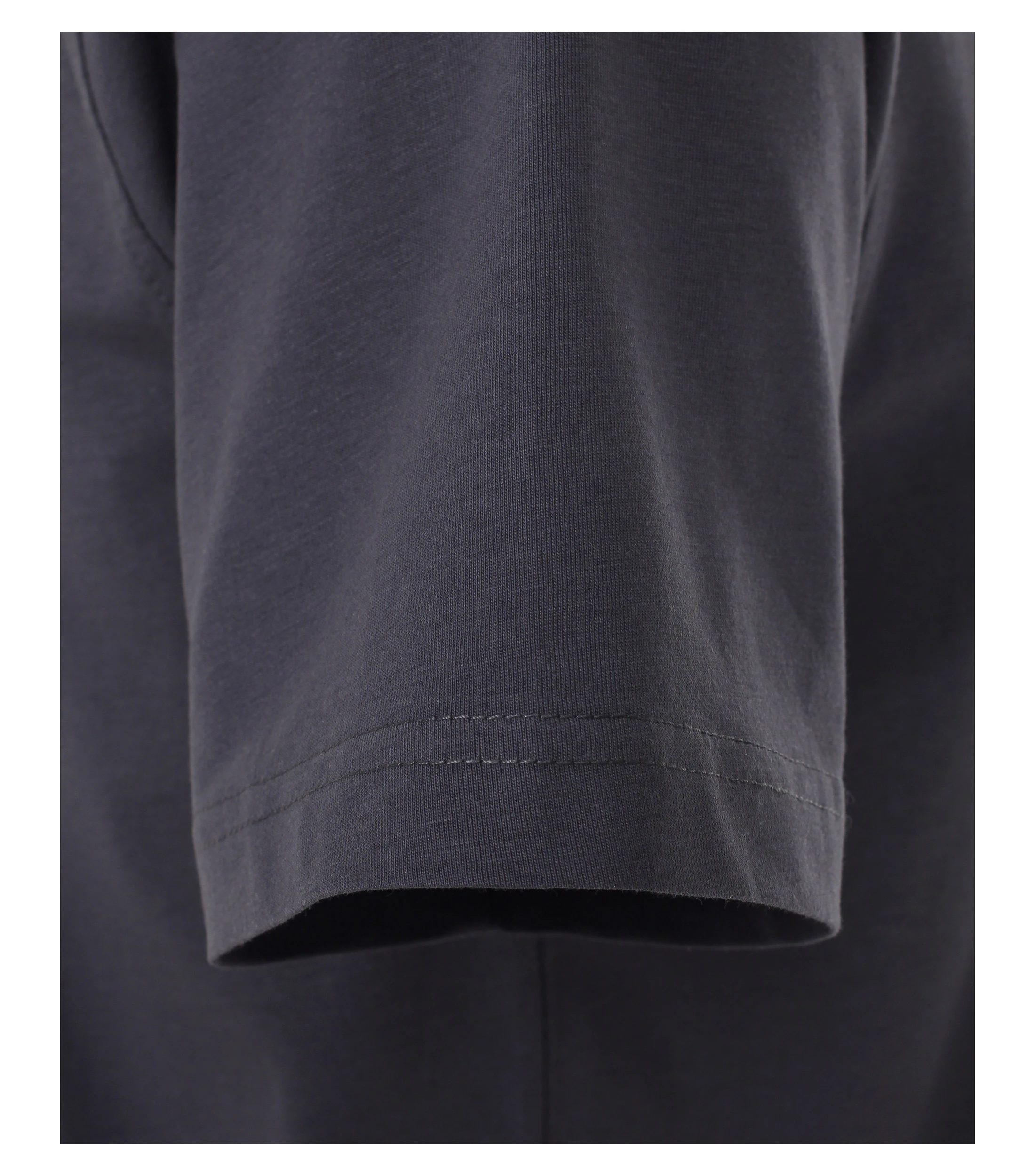 T-Shirt im unifarbenen Design in der Farbe Dunkellila