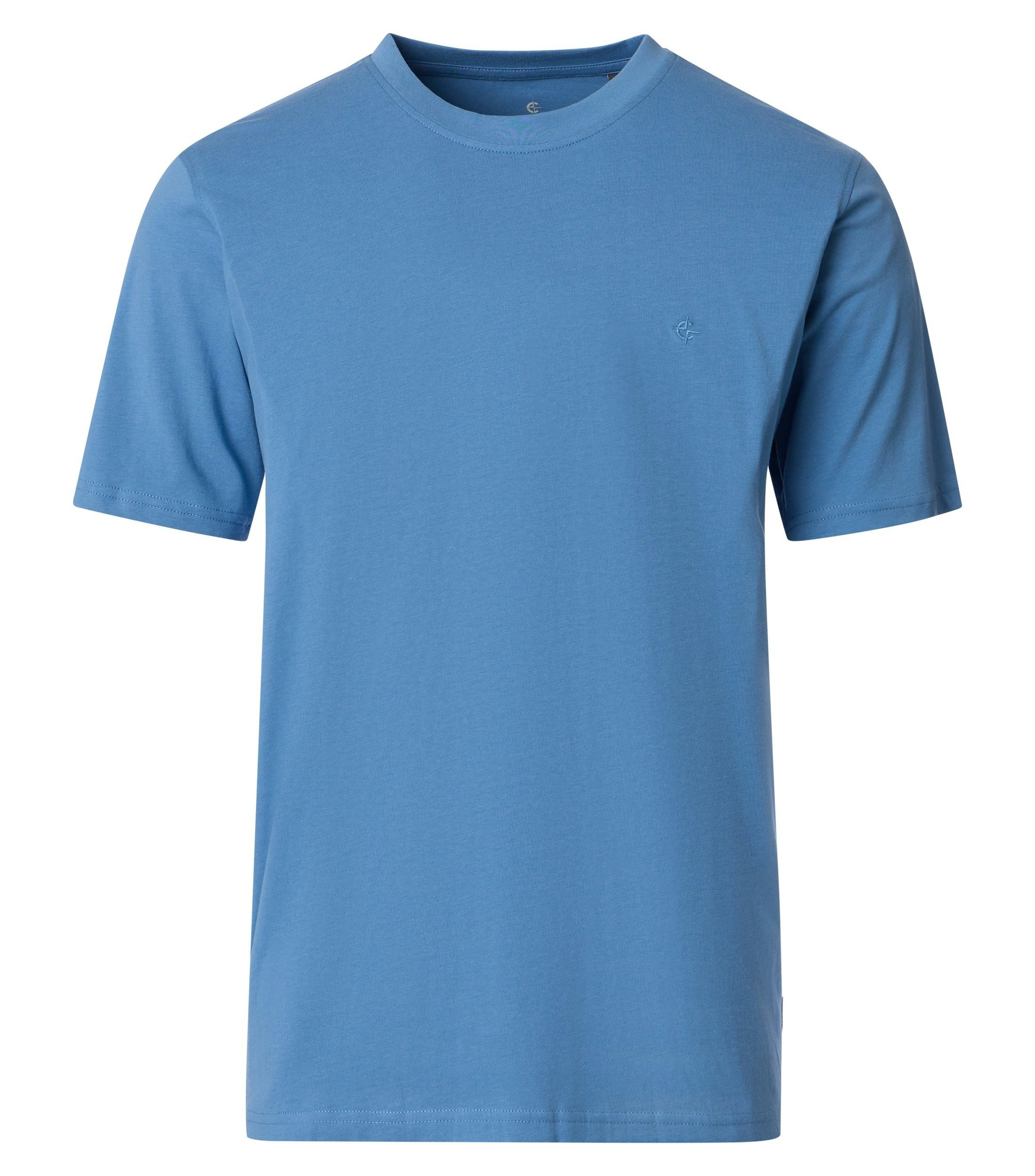 Das Model trägt ein TShirt im uni Muster in der Farbe  helles Himmelblau