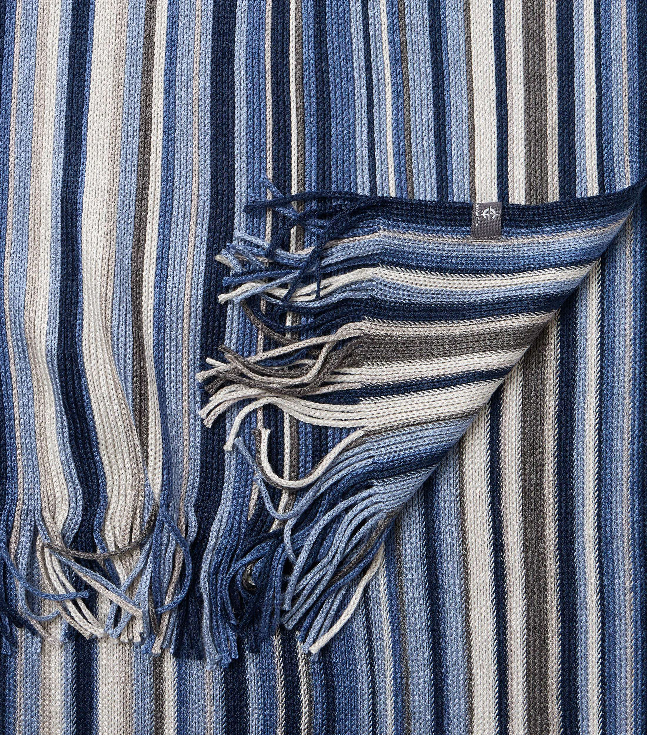Blau