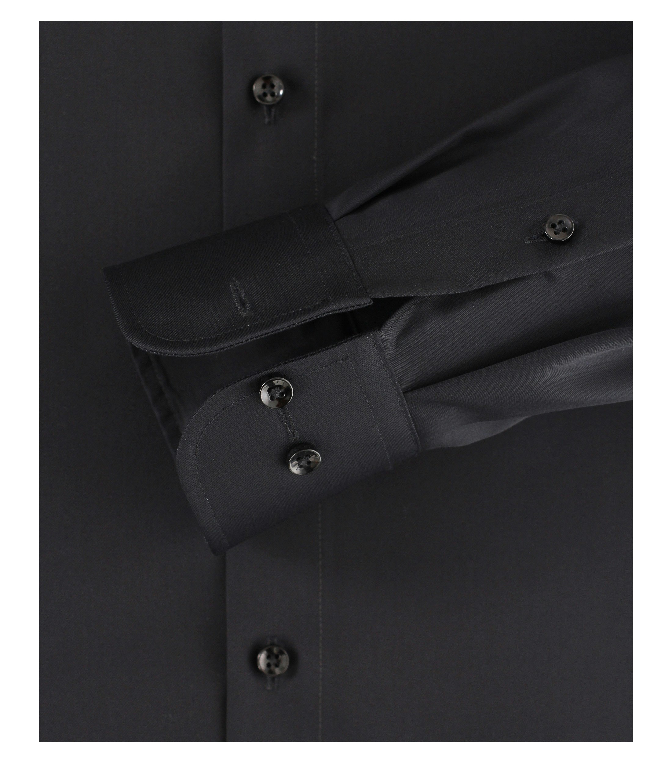 Ein Businesshemd im uni Muster in der Farbe Schwarz