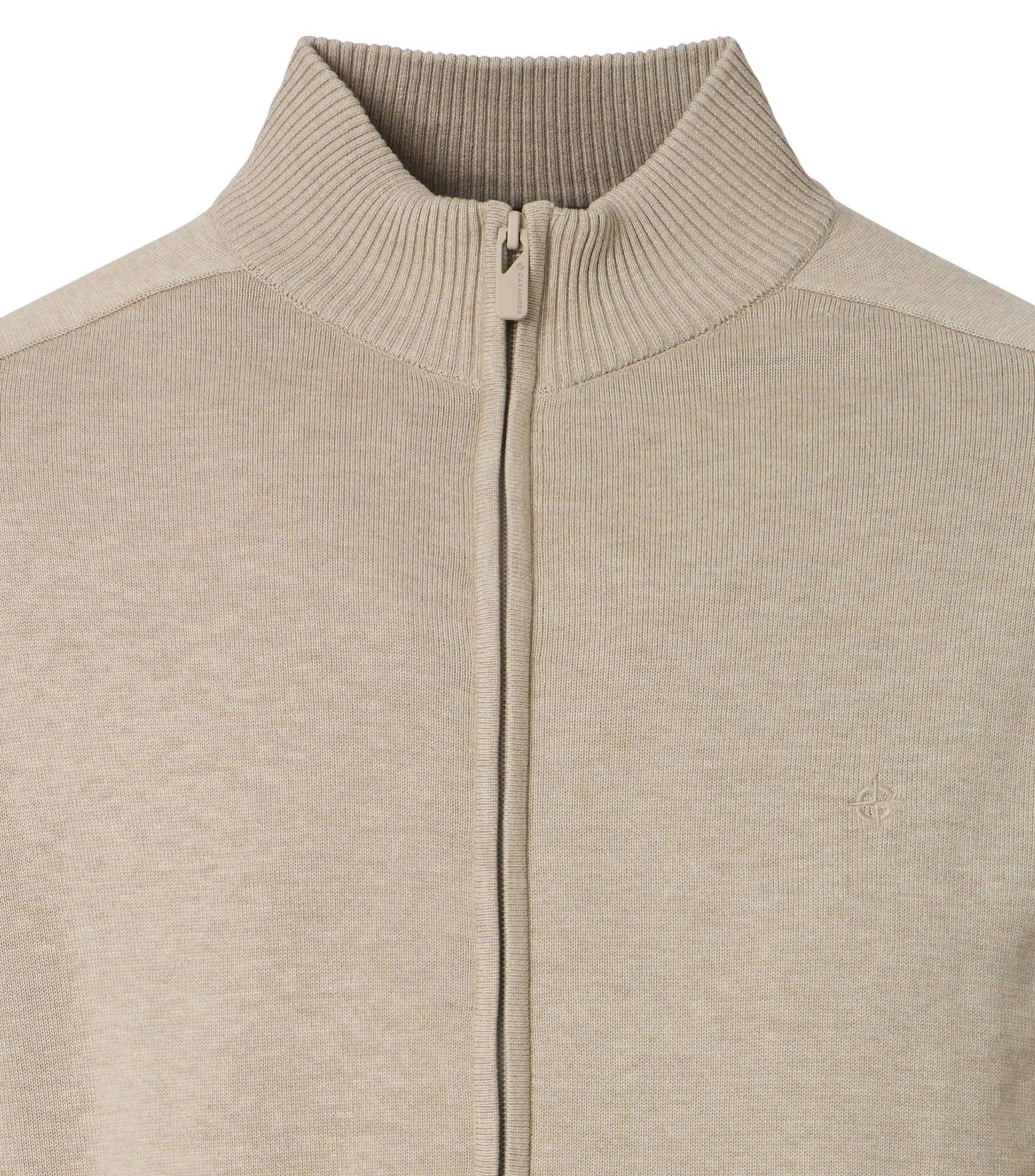 Champagner Beige (657)