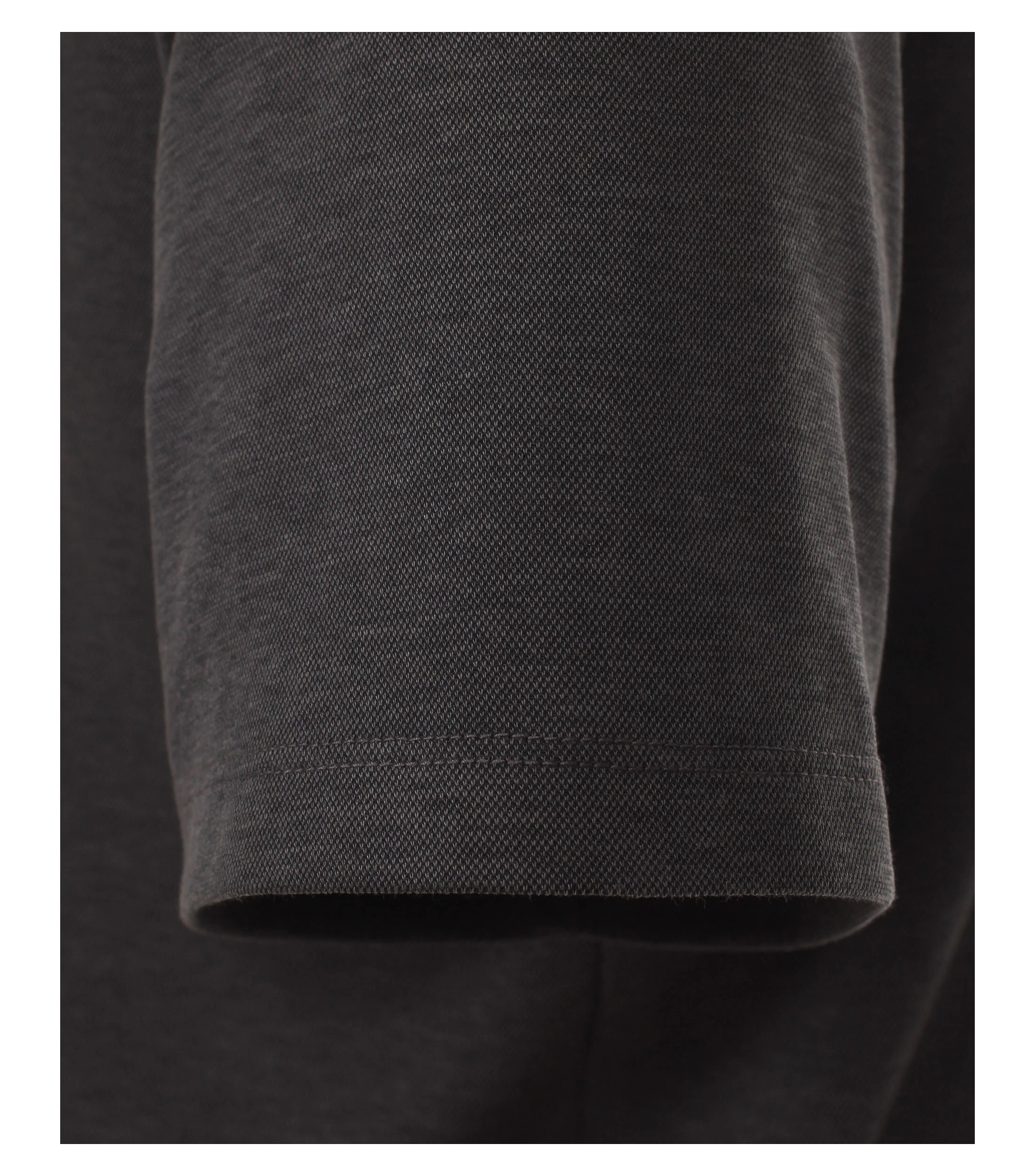 Polo-Shirt im unifarbenen Design in der Farbe Dunkelgrau