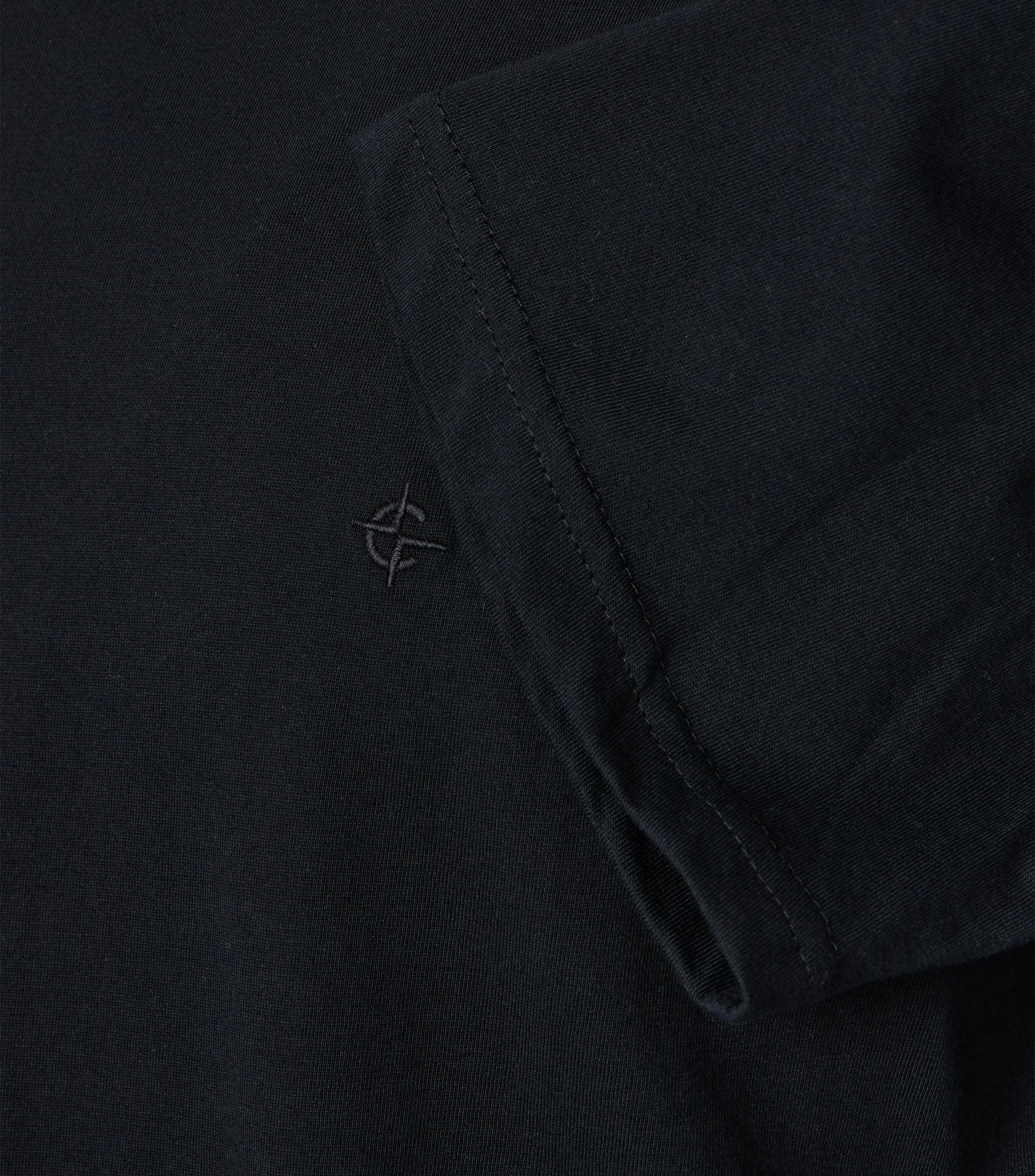 T-Shirt im unifarbenen Design in der Farbe Schwarz