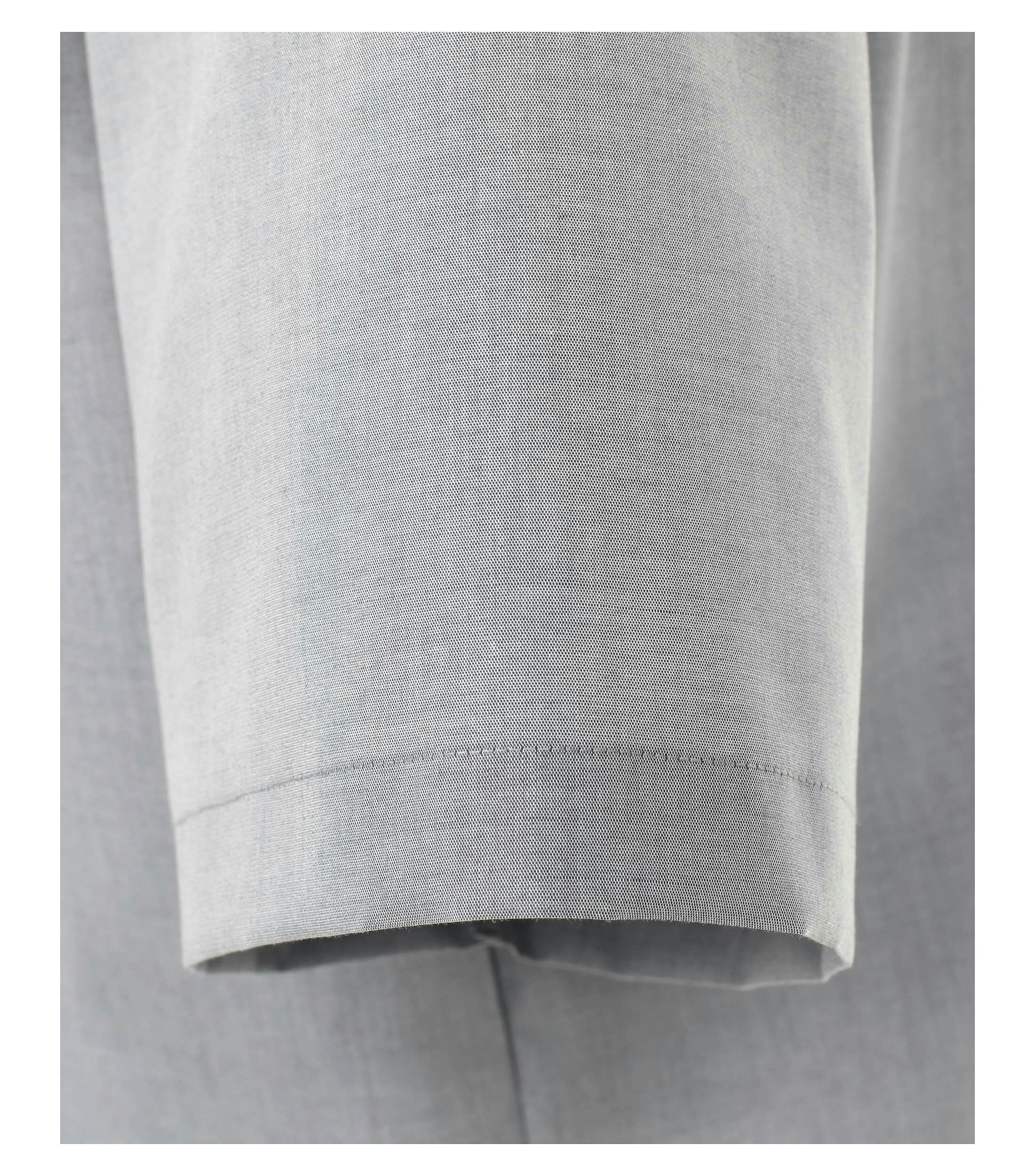 Ein Businesshemd im uni Muster in der Farbe Grau