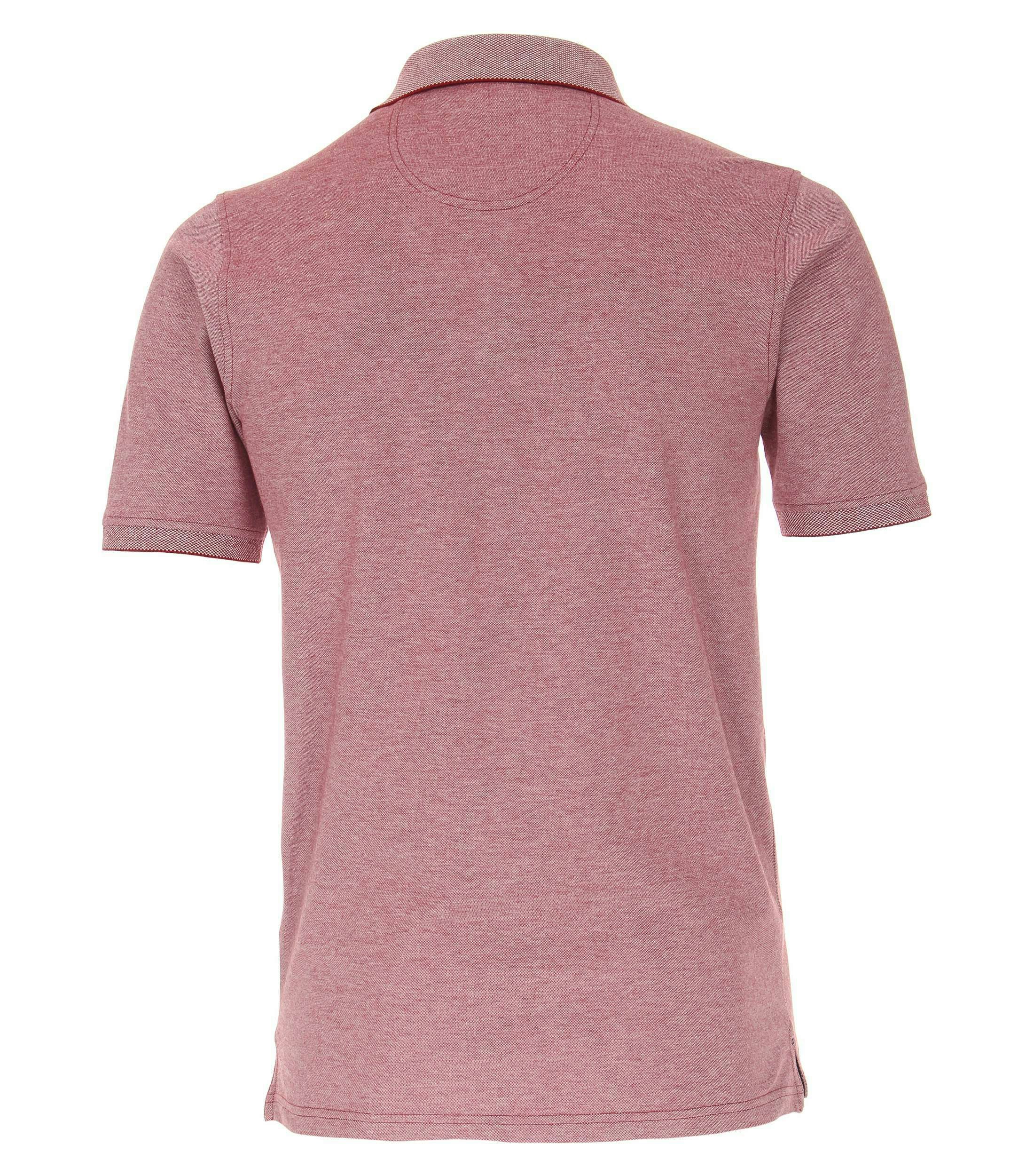 Das Model trägt ein PoloShirt im uni Muster in der Farbe Hellrot
