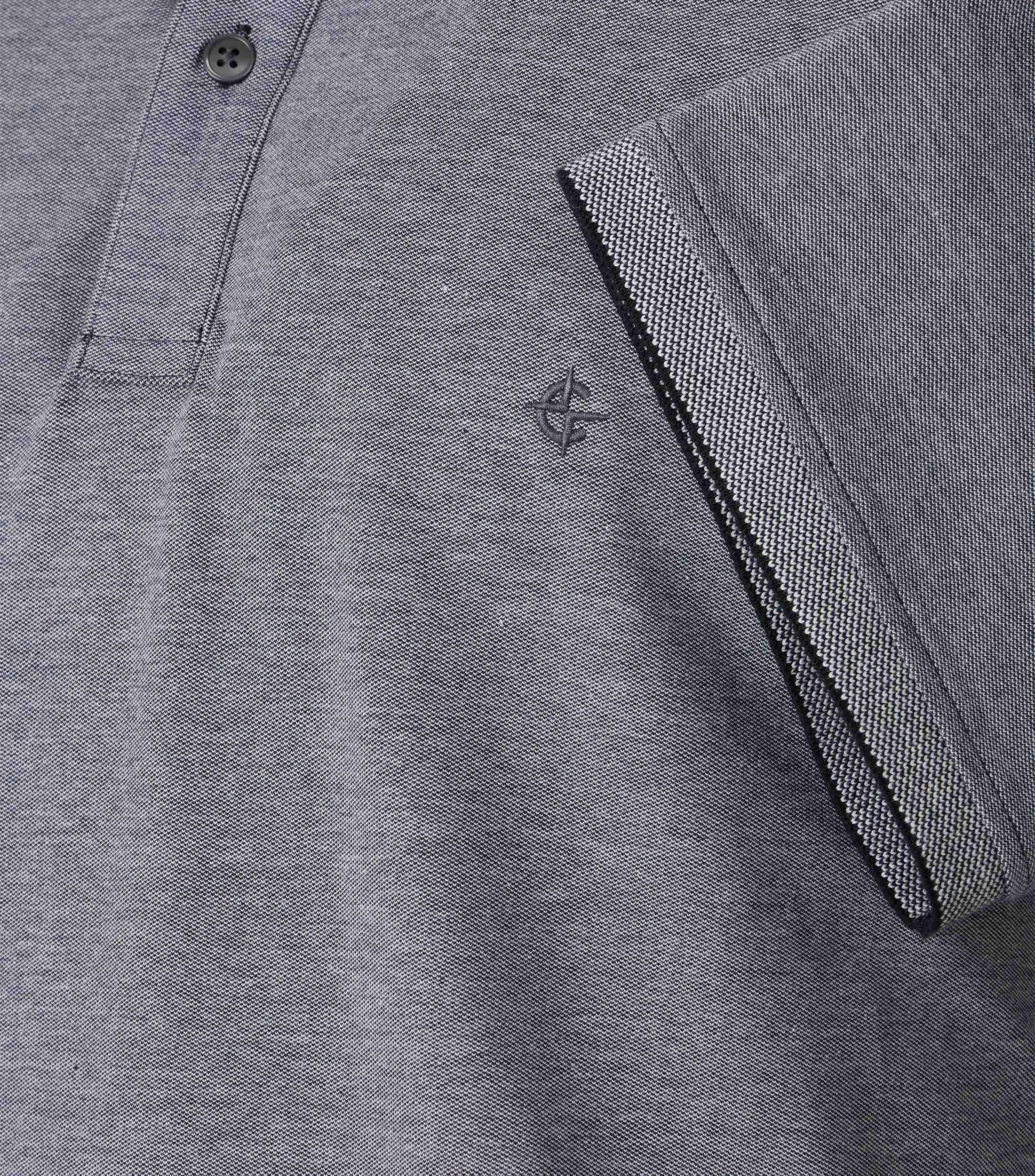 Polo-Shirt im unifarbenen Design in der Farbe Hellgrau