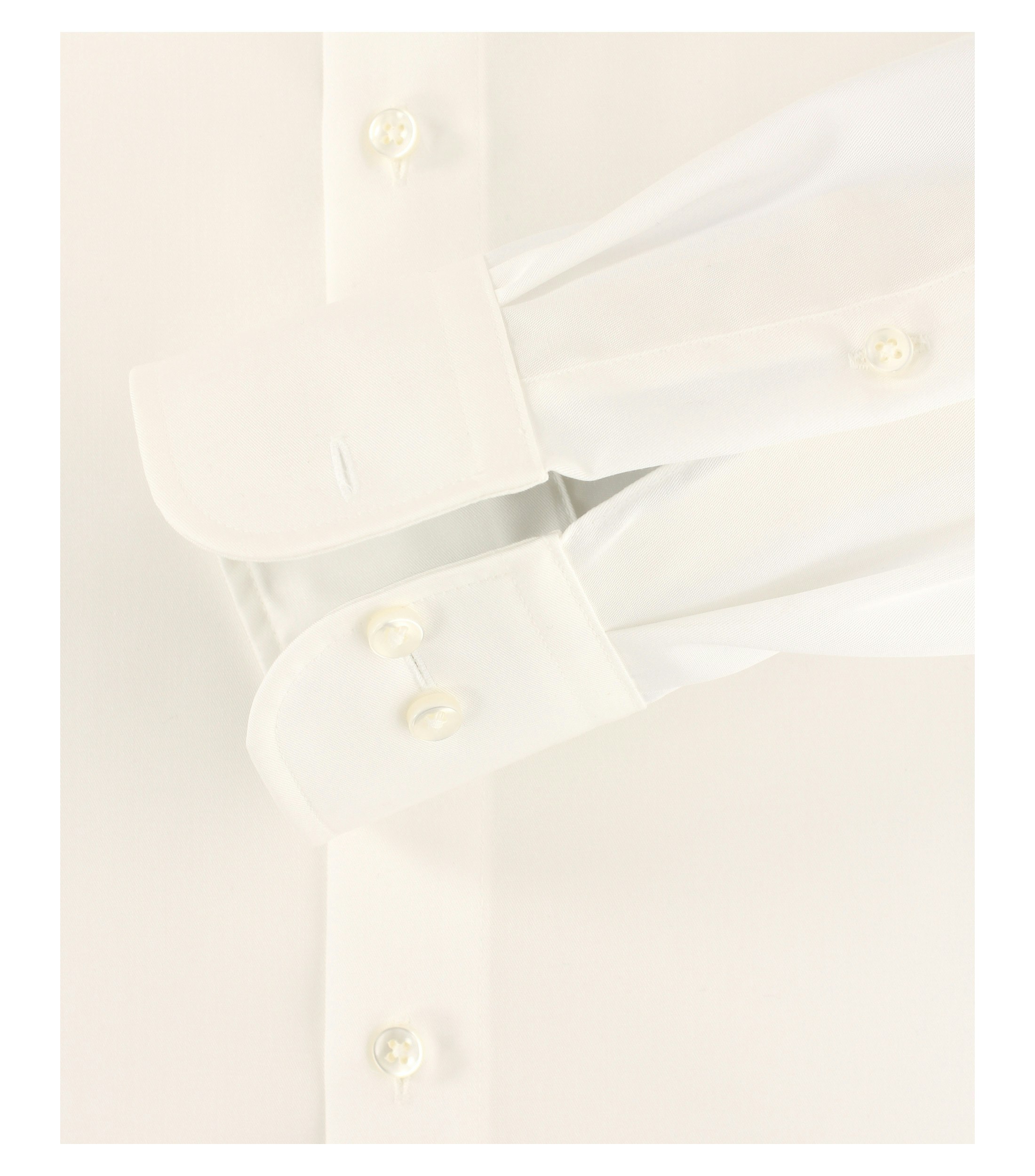 Ein Businesshemd im uni Muster in der Farbe Weißbeige